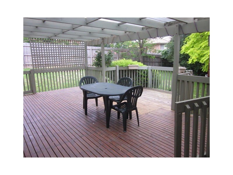 5 Houlden Court, Narre Warren VIC 3805