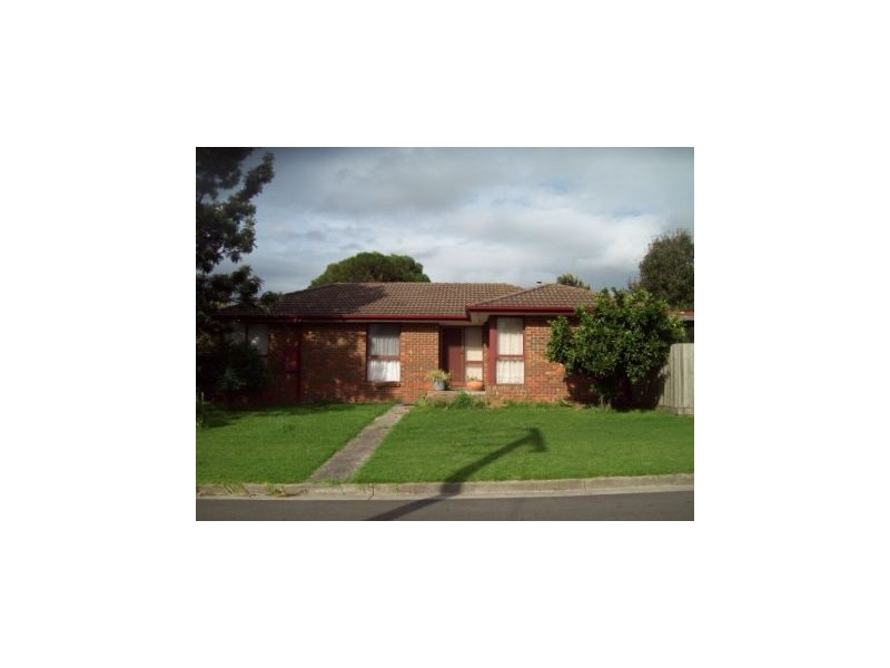 22  Cairns Road, Hampton Park VIC 3976
