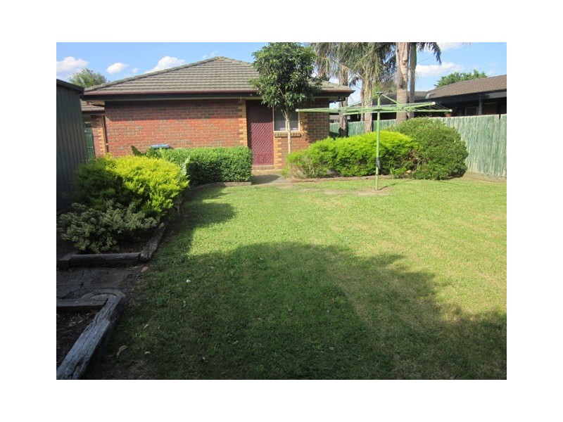 9 Charter Close, Berwick VIC 3806
