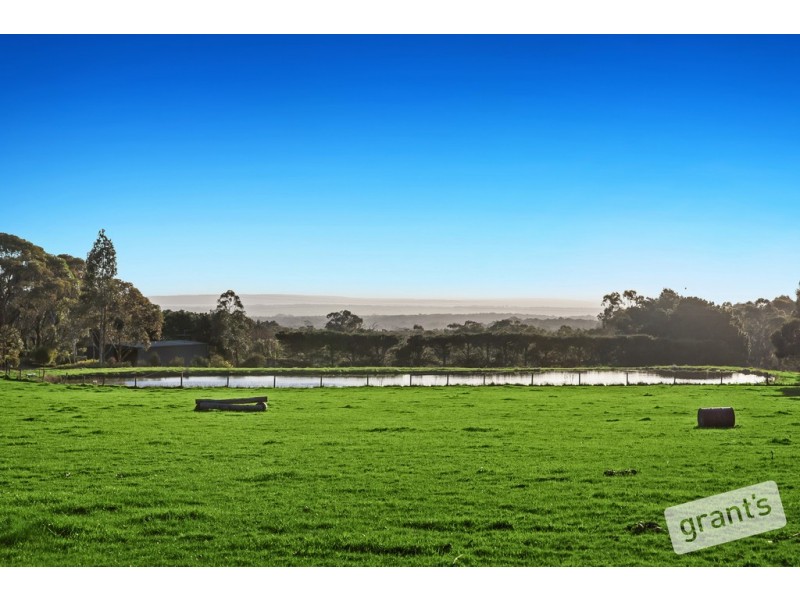 20 Forrest Drive, Nyora VIC 3987