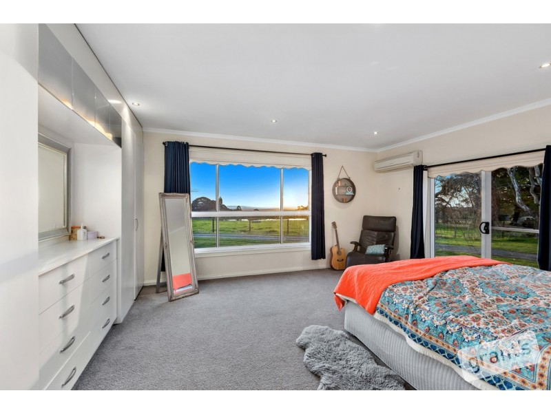 20 Forrest Drive, Nyora VIC 3987