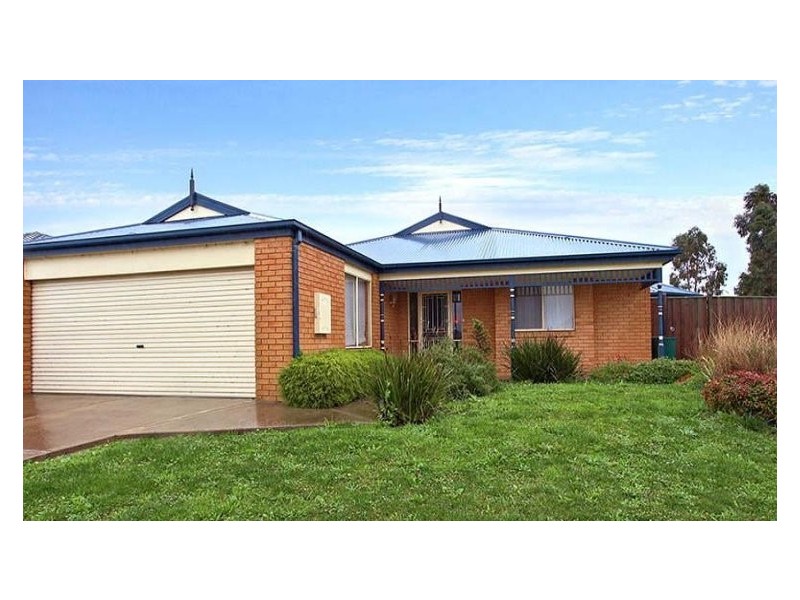 112 Moondarra Drive, Berwick VIC 3806