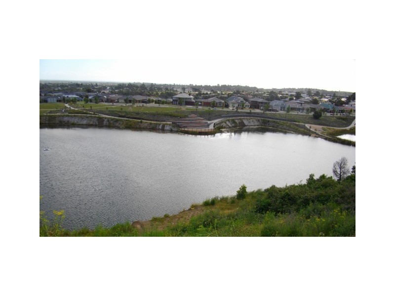 136 Windermere Boulevard, Pakenham VIC 3810