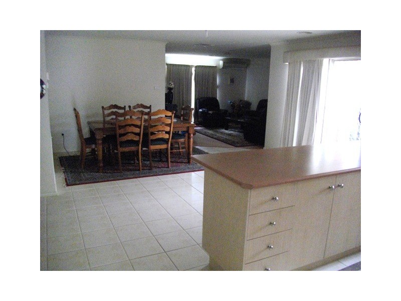 41 John Fisher Drive, Berwick VIC 3806