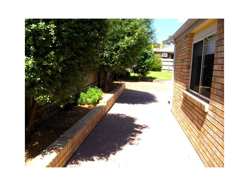 4 Theodore Terrace, Berwick VIC 3806