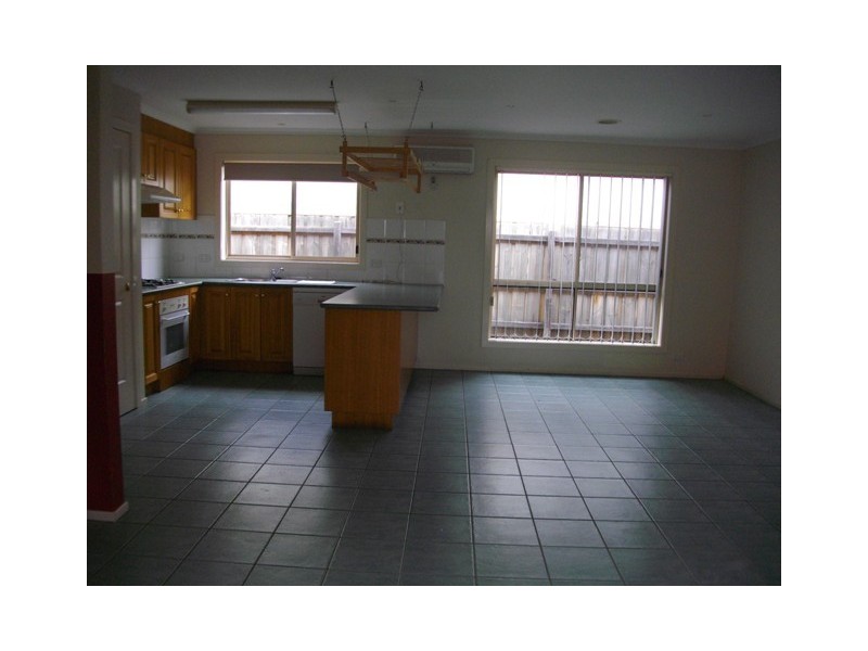 24 Prime Court, Berwick VIC 3806