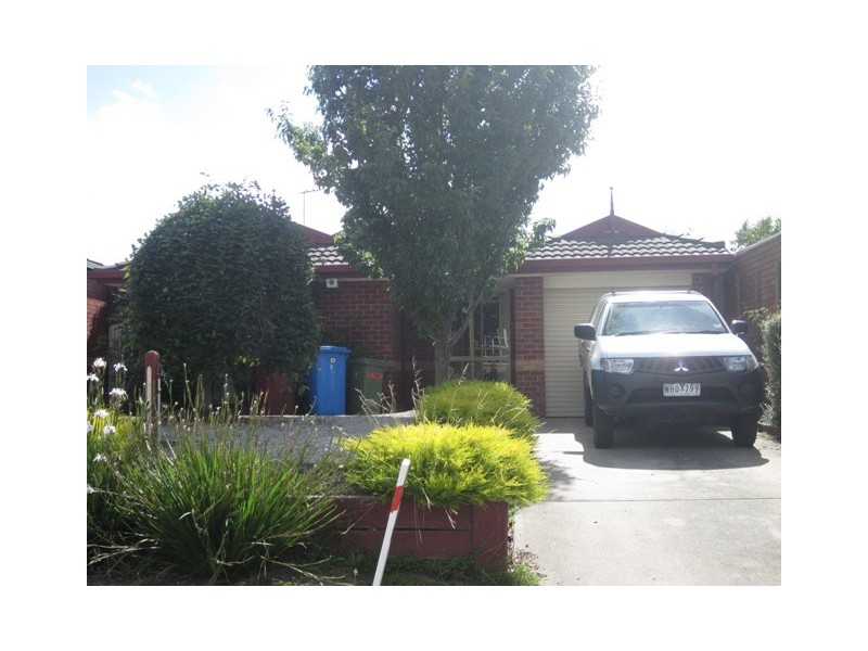 13 Riddleston Court, Narre Warren South VIC 3805