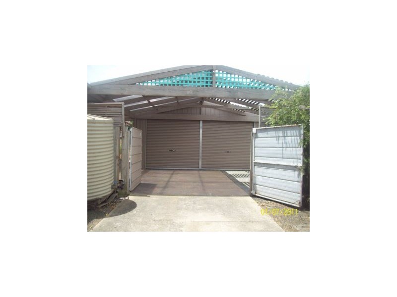 1 Ingram Close, Narre Warren VIC 3805