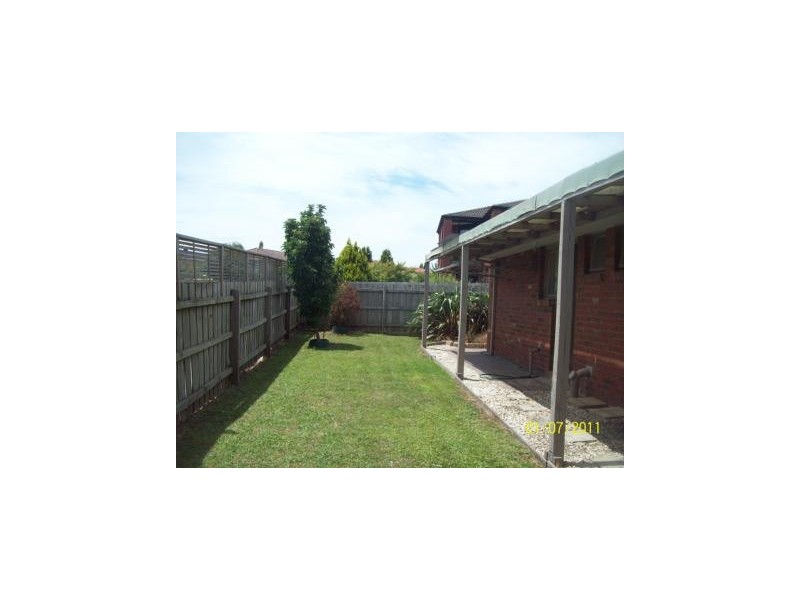 1 Ingram Close, Narre Warren VIC 3805
