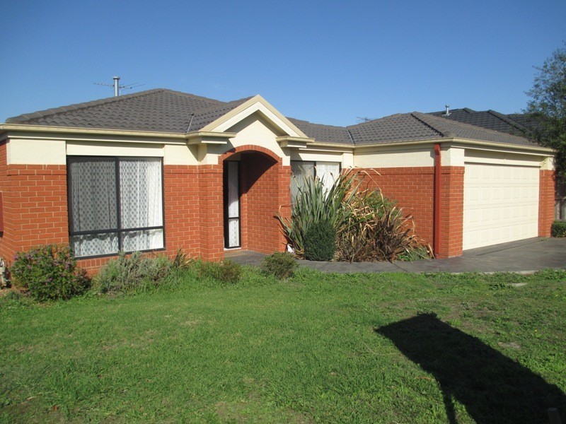 12 Ambiance Crescent, Narre Warren South VIC 3805