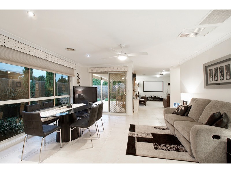 110B Golf Links Road, Berwick VIC 3806