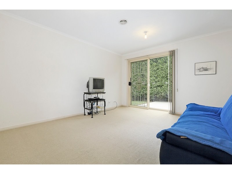 17 Turella Close, Berwick VIC 3806