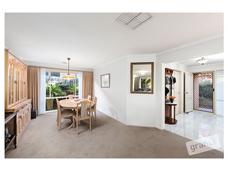 5 Milparinka Way, Berwick VIC 3806