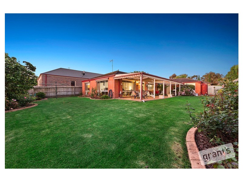 5 Milparinka Way, Berwick VIC 3806