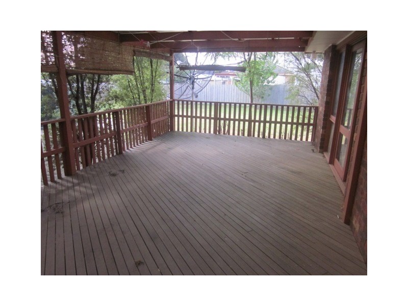 69 Prospect Hill Rd, Narre Warren VIC 3805