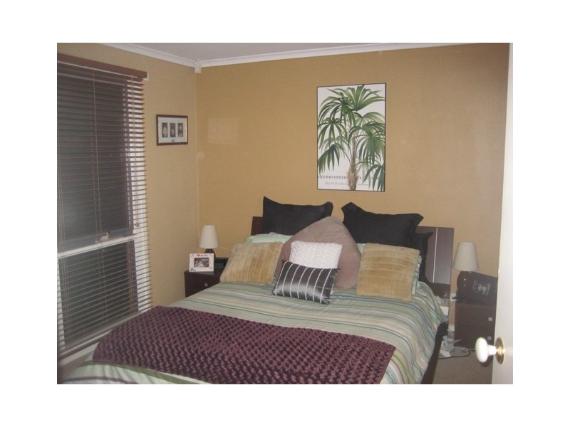 17 Lesley Drive, Hampton Park VIC 3976