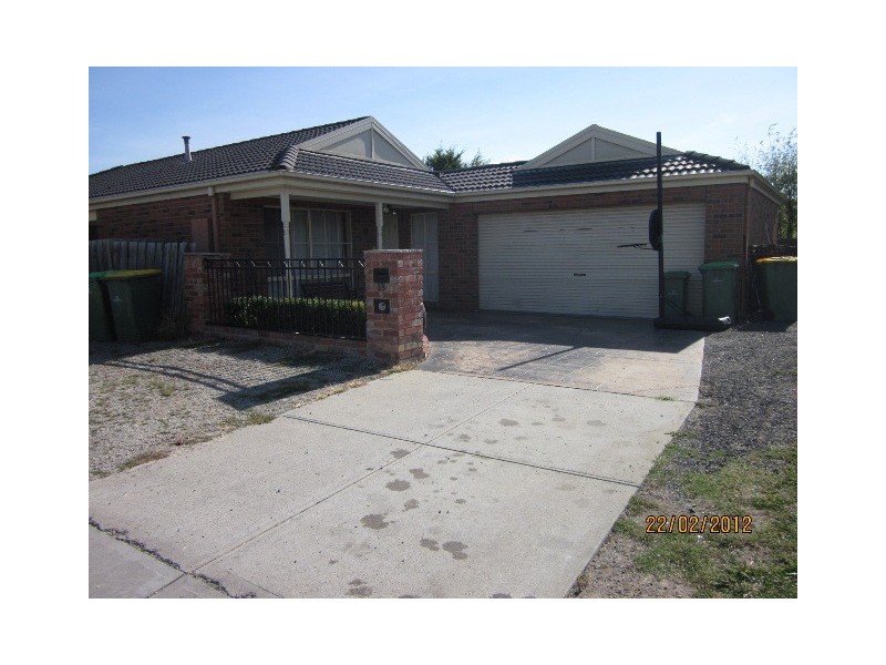 13 Wisteria Court, Pakenham VIC 3810