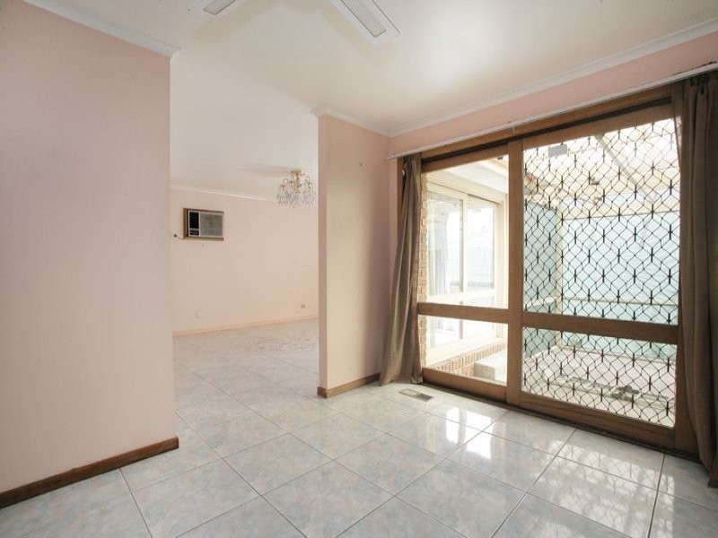 9 Dalvana Court, Hampton Park VIC 3976