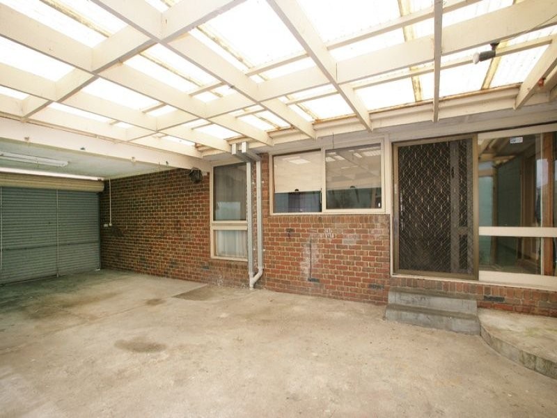 9 Dalvana Court, Hampton Park VIC 3976