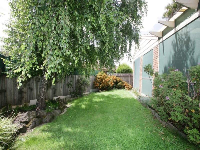 9 Dalvana Court, Hampton Park VIC 3976