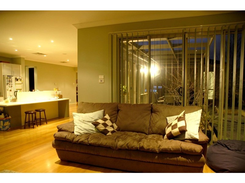 5 Cedarwood Crescent, Berwick VIC 3806