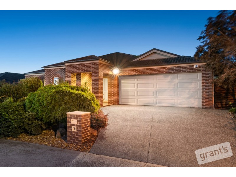 82 Grices Road, Berwick VIC 3806