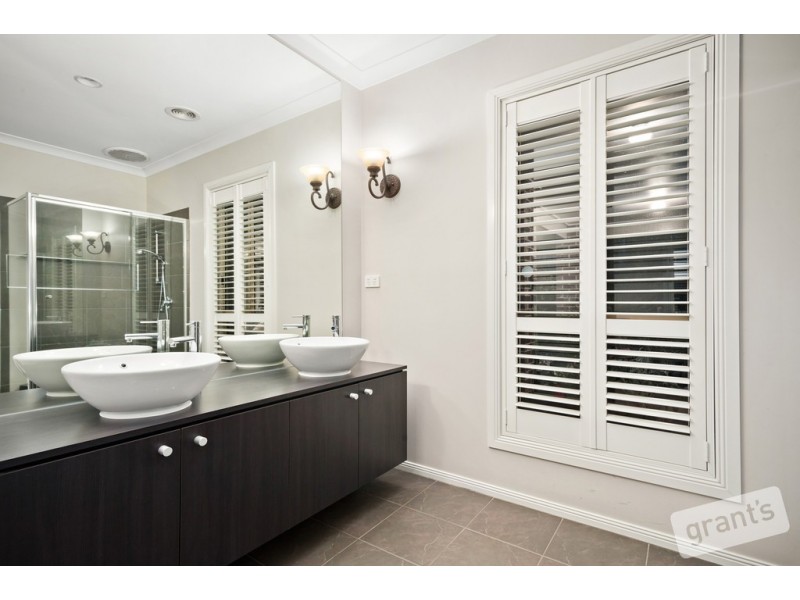 82 Grices Road, Berwick VIC 3806