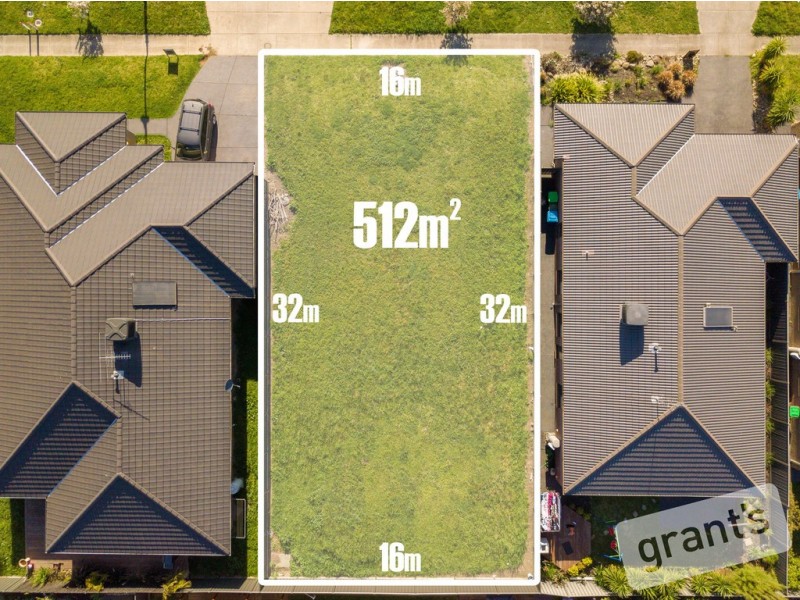 18 Cerbera Bend, Cranbourne North VIC 3977