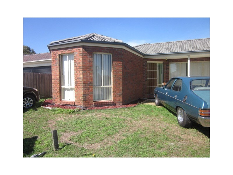 39 Strabane Way, Hampton Park VIC 3976