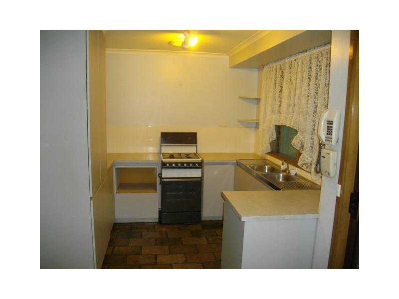 11 Cardamon Drive, Hallam VIC 3803