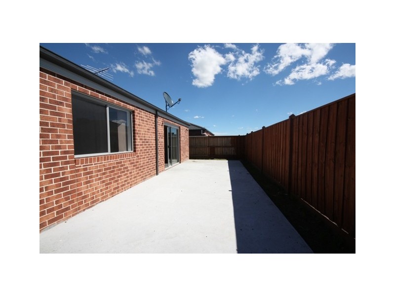 1 Finn Place, Lyndhurst VIC 3975