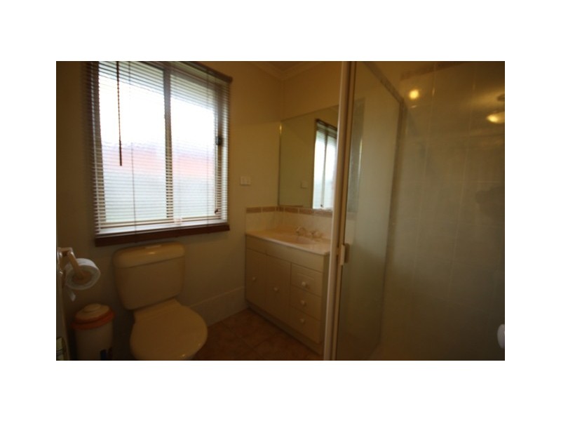 49 Kingston Avenue, Narre Warren South VIC 3805