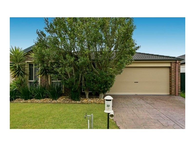 22 Kenton Walk, Narre Warren South VIC 3805