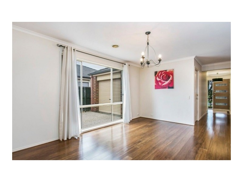 22 Kenton Walk, Narre Warren South VIC 3805