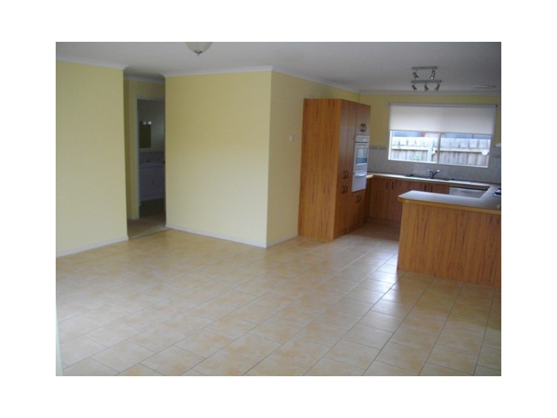 47 Bounty Way, Berwick VIC 3806