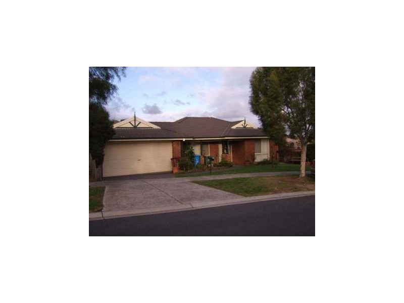 7 Allardice Parade, Berwick VIC 3806
