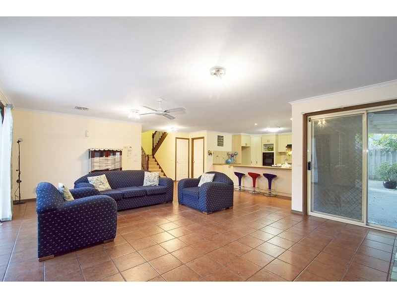 6 Allunga Parade, Berwick VIC 3806