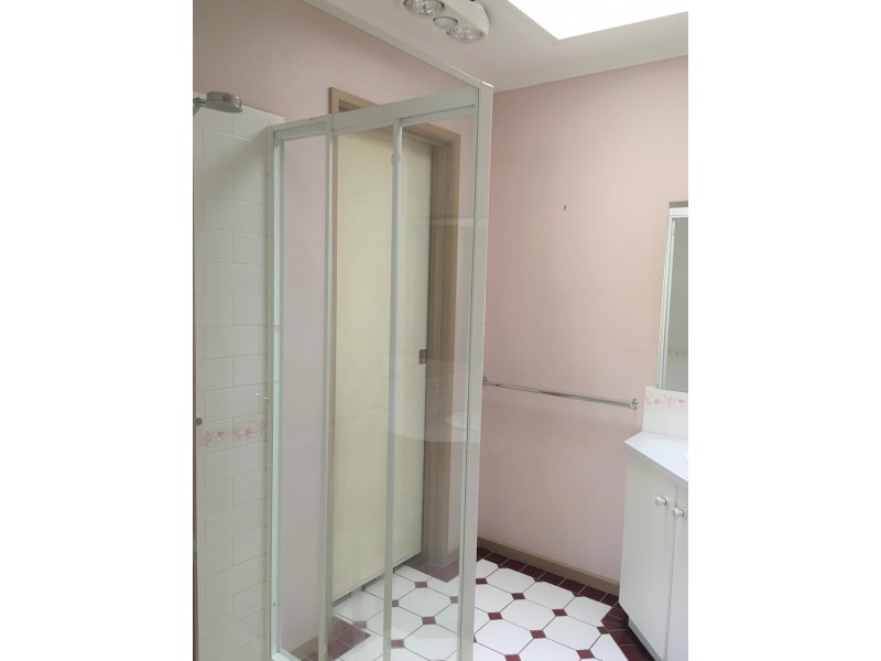 10 Coolong Avenue, Berwick VIC 3806