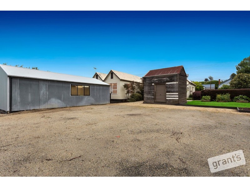 35 Victoria Road, Loch VIC 3945