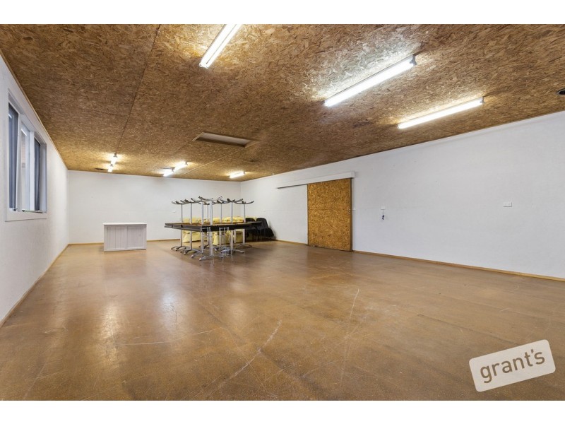 35 Victoria Road, Loch VIC 3945