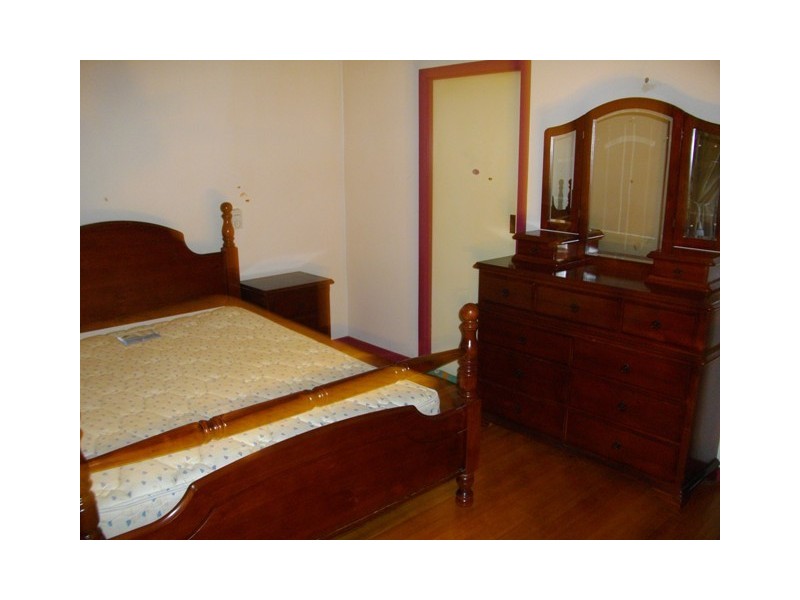 11 Lillian Street, Cranbourne VIC 3977