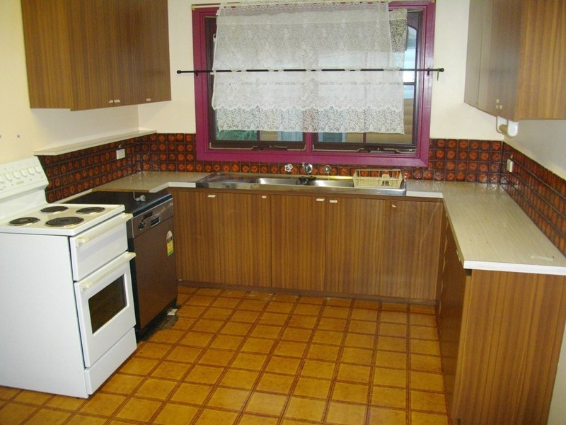 11 Lillian Street, Cranbourne VIC 3977