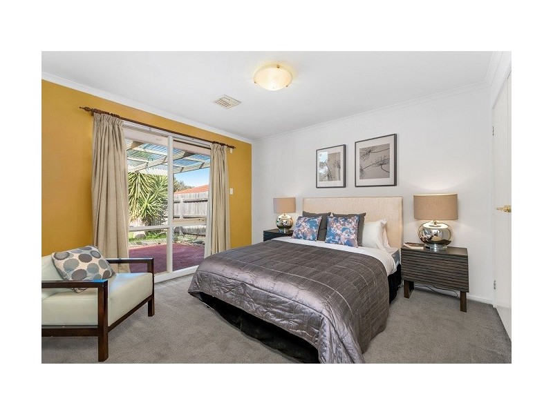 39 Gordonia Crescent, Narre Warren VIC 3805