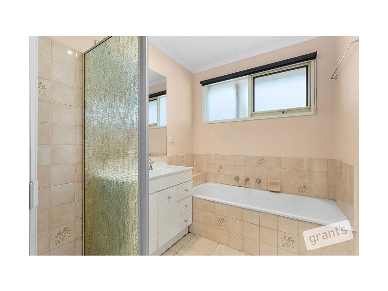 39 Gordonia Crescent, Narre Warren VIC 3805