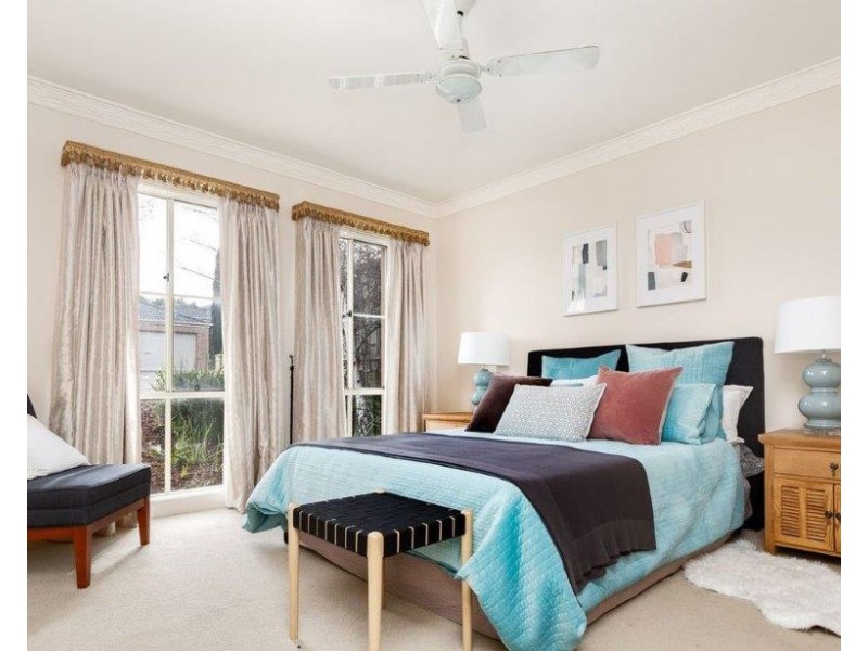 17 Hawkesbury Street, Berwick VIC 3806