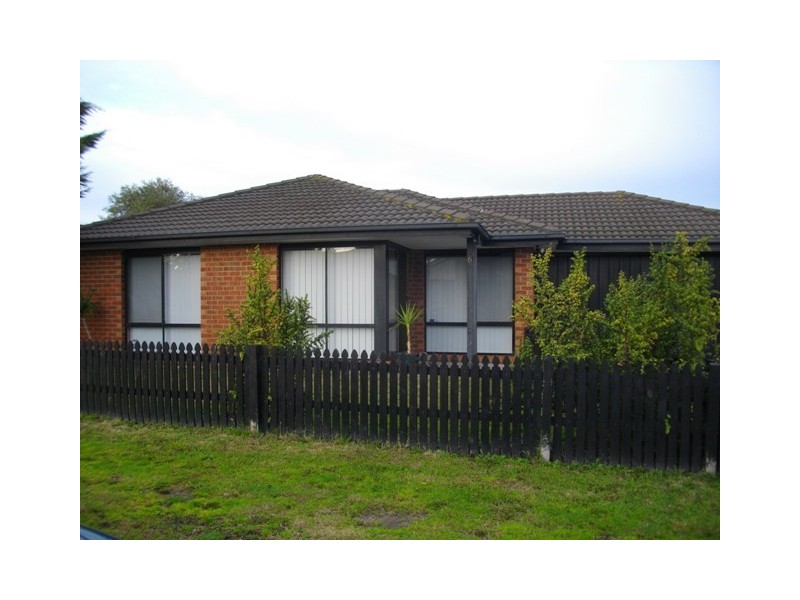 6 Craigton Court, Cranbourne North VIC 3977