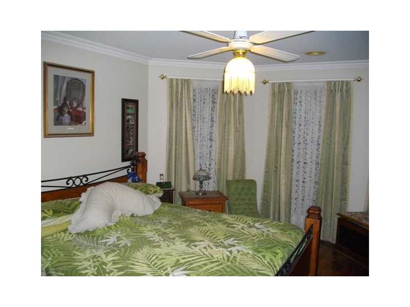 4 Dell Street, Narre Warren VIC 3805