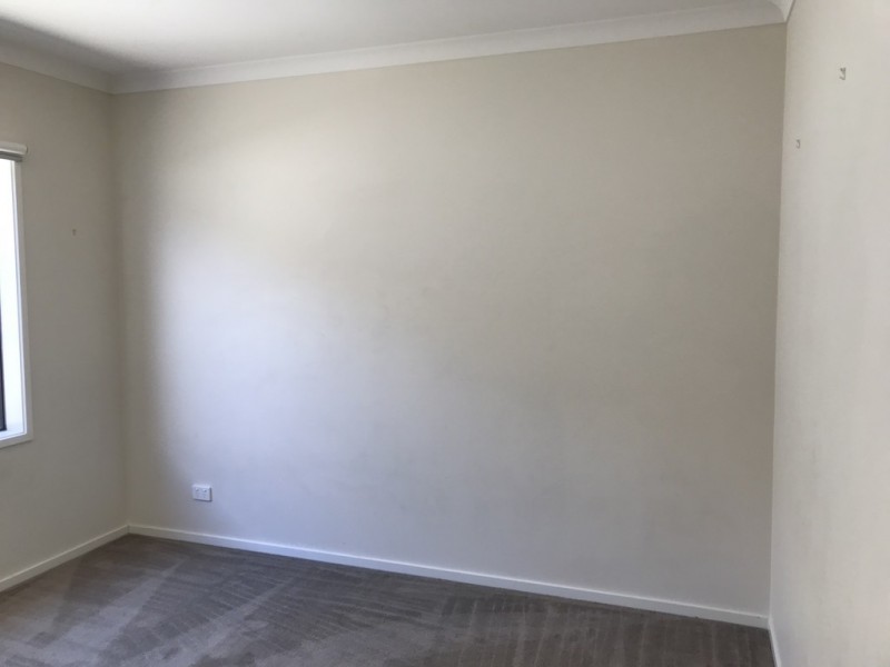 32 Kirrabilli Parade, Berwick VIC 3806