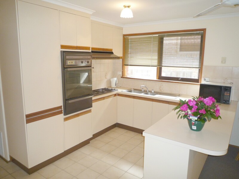 50 Lodge Crescent, Berwick VIC 3806