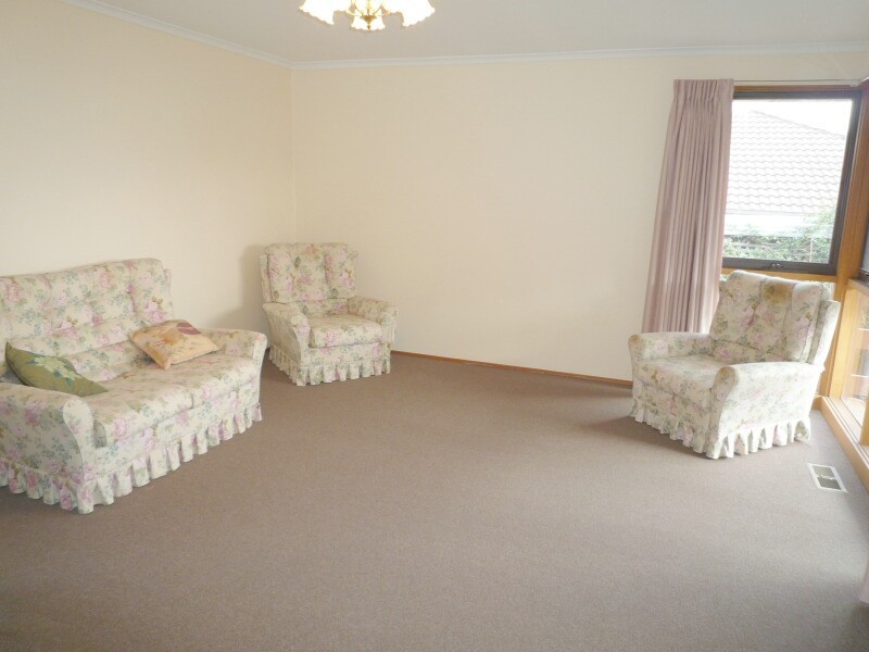 50 Lodge Crescent, Berwick VIC 3806